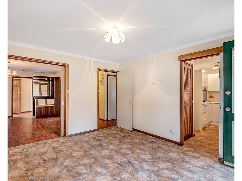 9 Allinga Road, Morphett Vale SA 5162