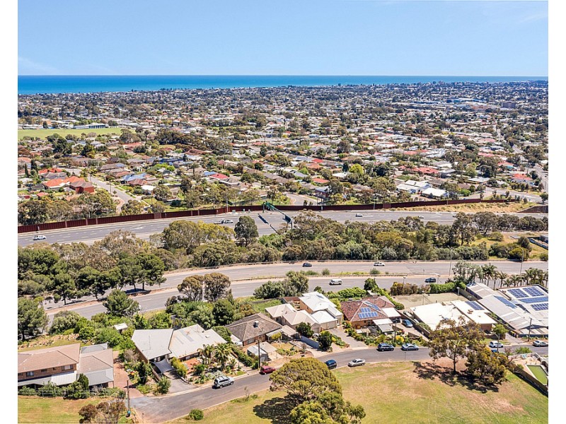 13 Godfrey Street, Darlington SA 5047