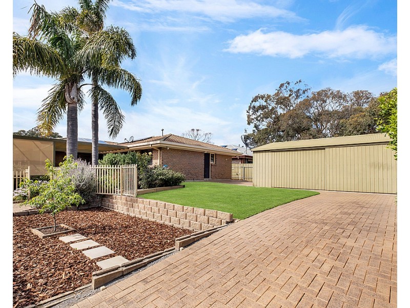 1 Rolls Court, Happy Valley SA 5159