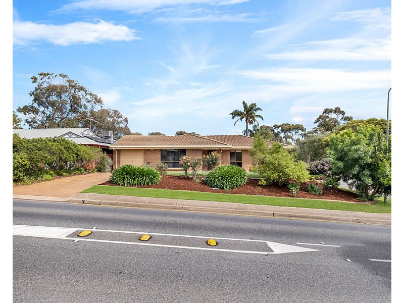 1 Rolls Court, Happy Valley SA 5159