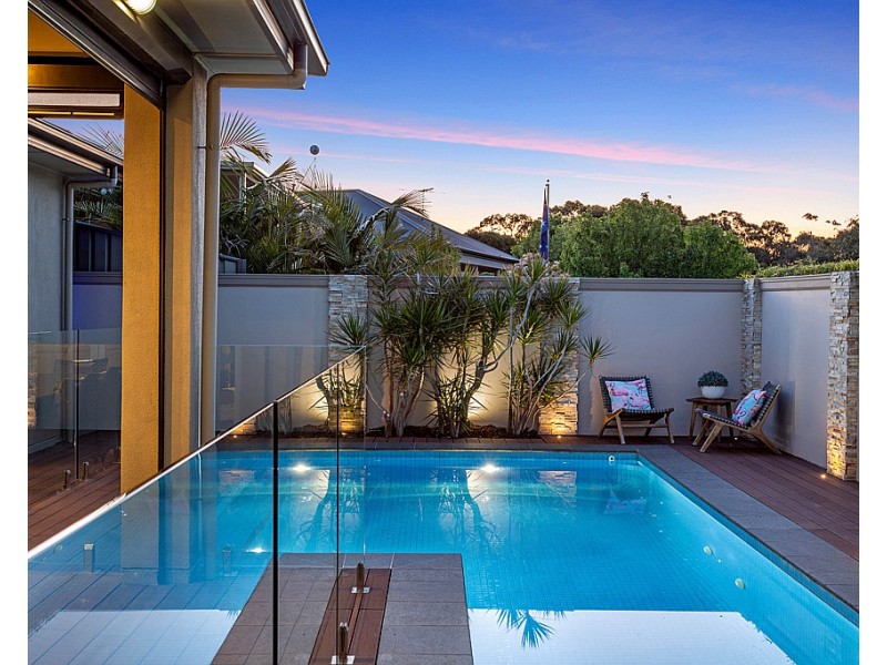 16 Torrey Road, Flagstaff Hill SA 5159