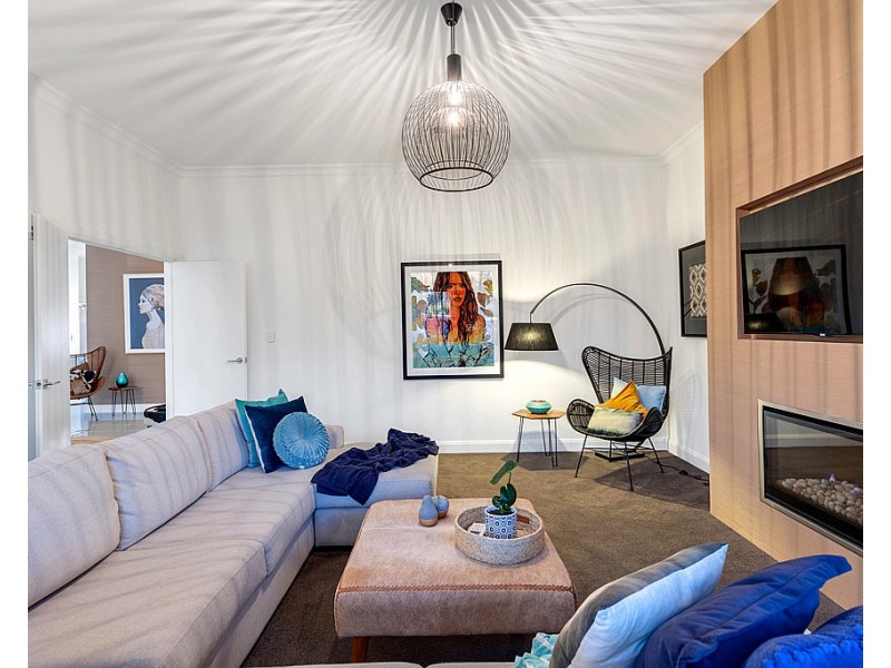 16 Torrey Road, Flagstaff Hill SA 5159