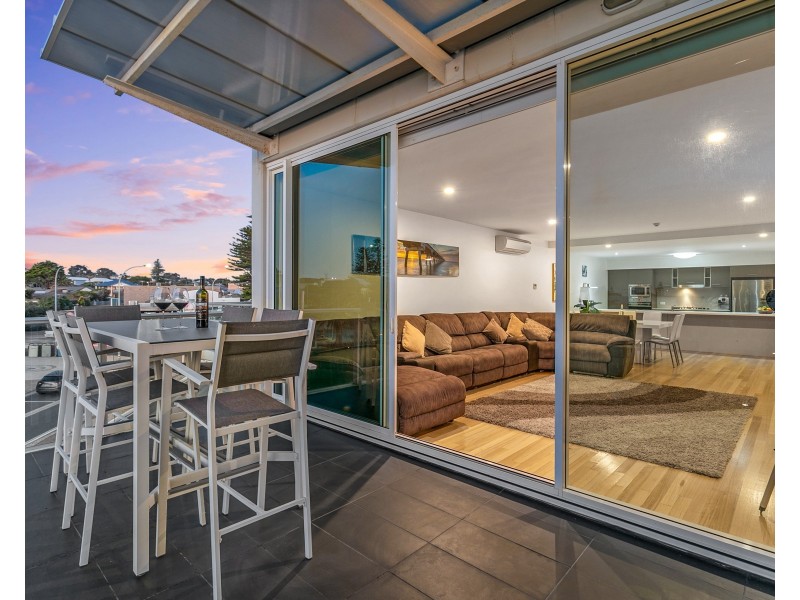 210/50 Esplanade, Christies Beach SA 5165