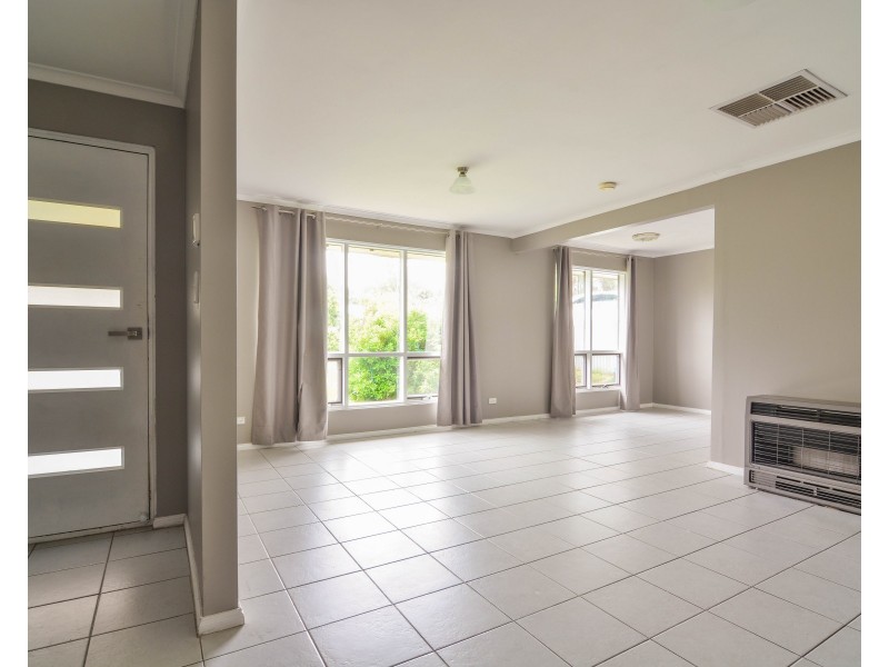 62 Delta Crescent, Aberfoyle Park SA 5159