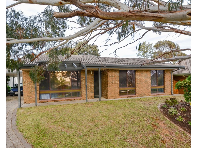 11 Maralyn Court, Aberfoyle Park SA 5159