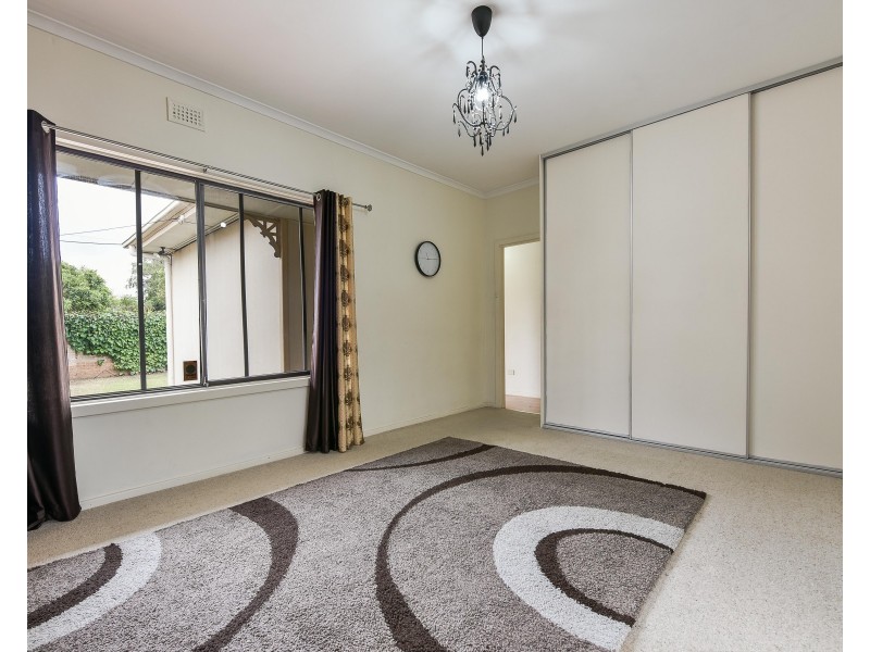 10 David Avenue, Mitchell Park SA 5043