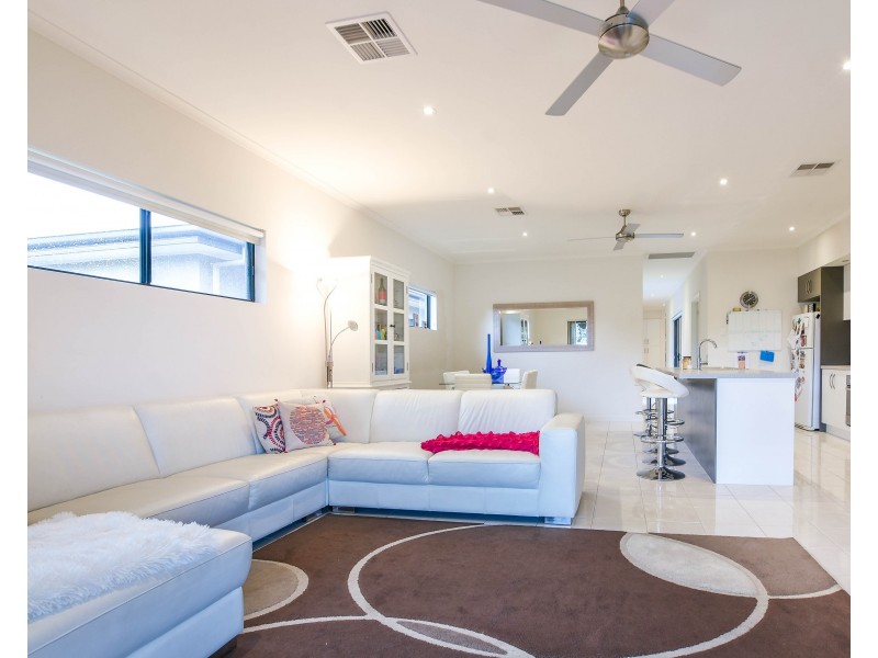 28 Kelvin Ave, Warradale SA 5046