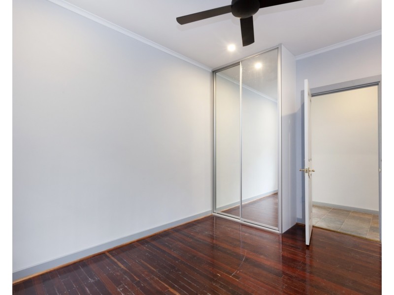 24 Samuel Street, Fulham SA 5024
