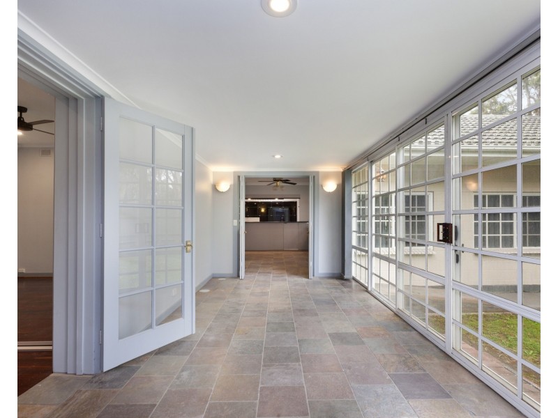 24 Samuel Street, Fulham SA 5024