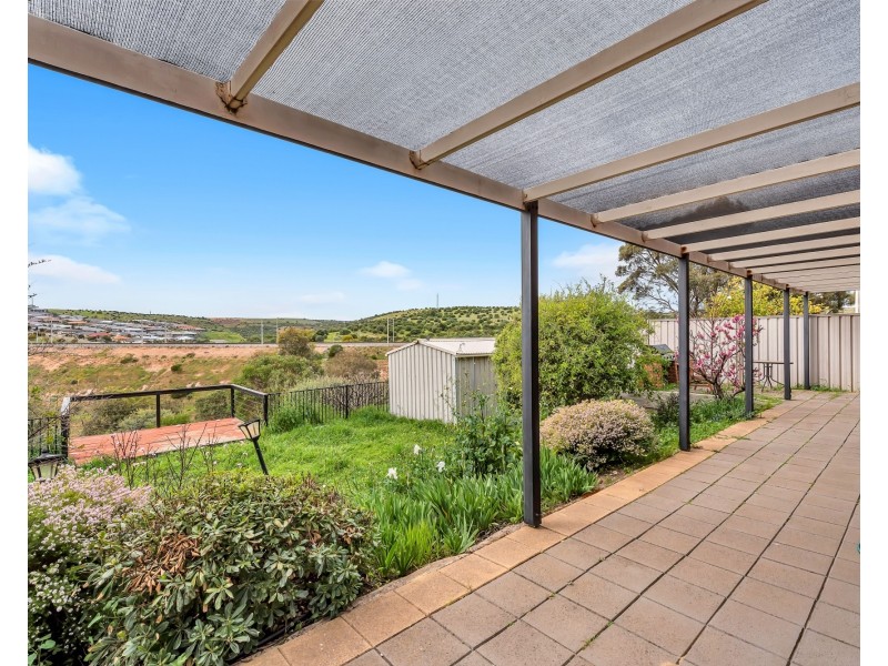 20 Freebairn Drive, Hallett Cove SA 5158