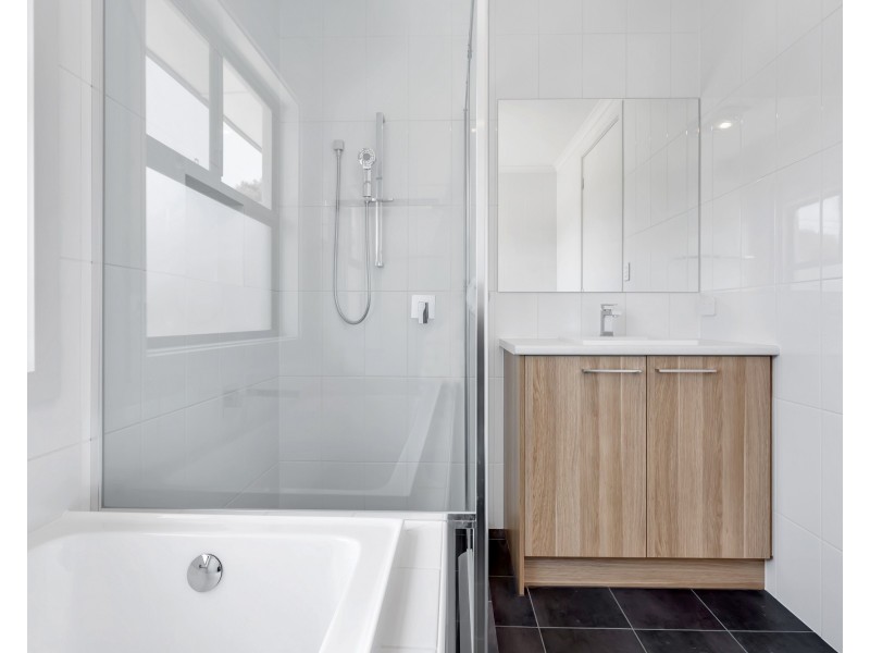 150 Bradley Grove, Mitchell Park SA 5043