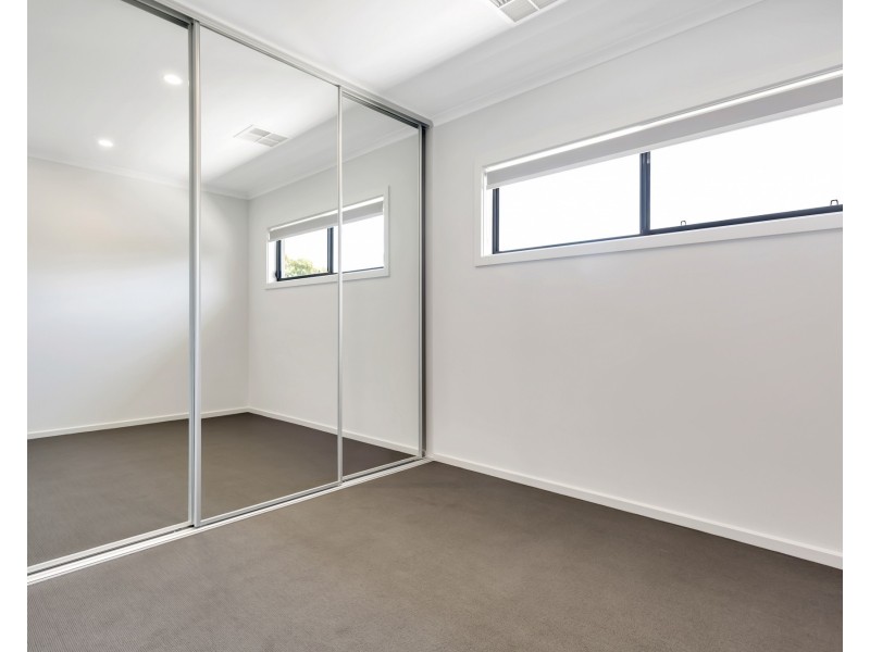 150 Bradley Grove, Mitchell Park SA 5043