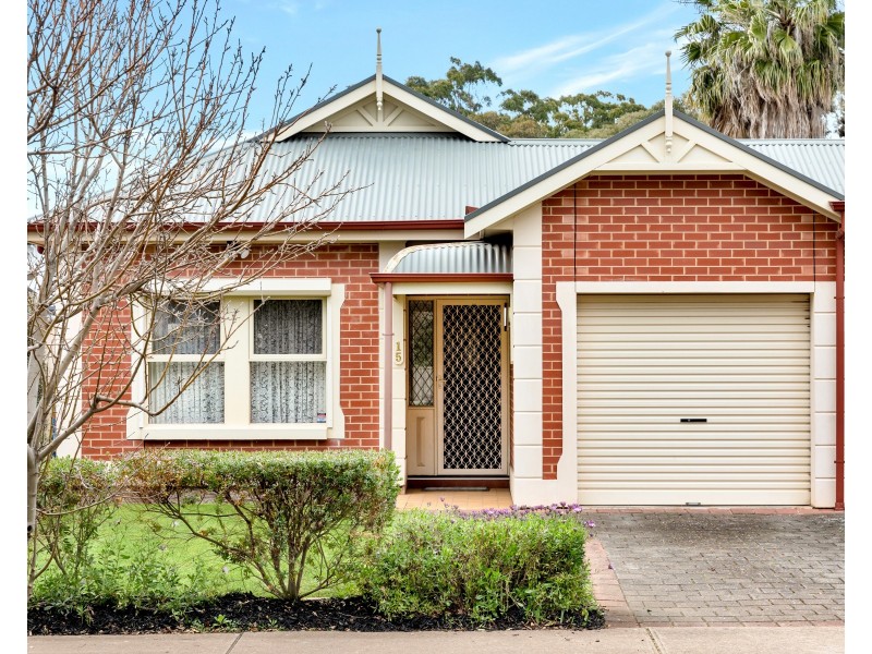 15 Doradilla Avenue, Seacombe Gardens SA 5047