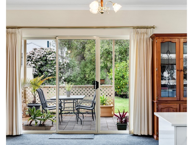 15 Doradilla Avenue, Seacombe Gardens SA 5047