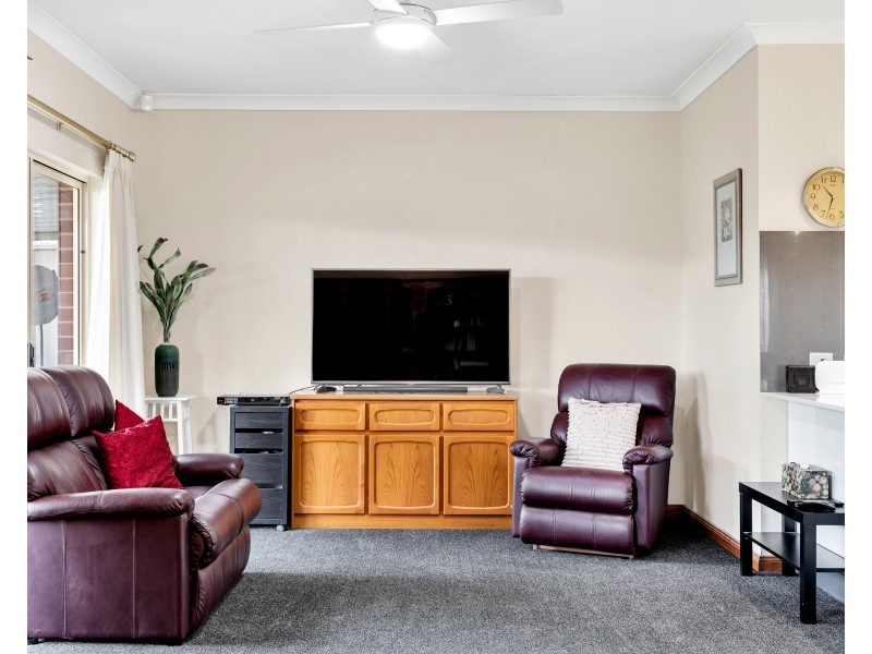 15 Doradilla Avenue, Seacombe Gardens SA 5047