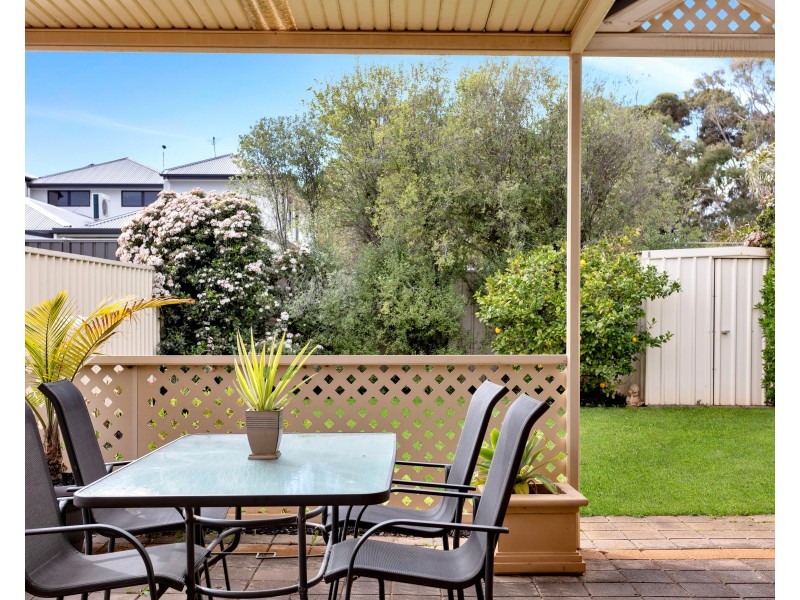 15 Doradilla Avenue, Seacombe Gardens SA 5047