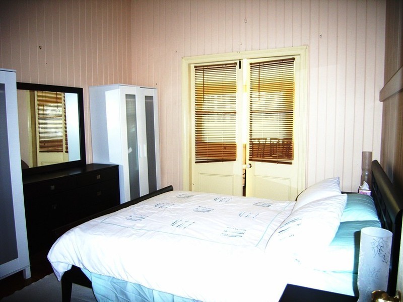 2/11 Paragon St, Yeronga QLD 4104