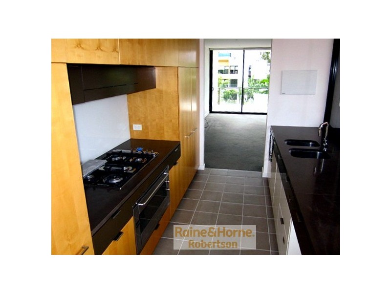10 Pidgeon Close, West End QLD 4101