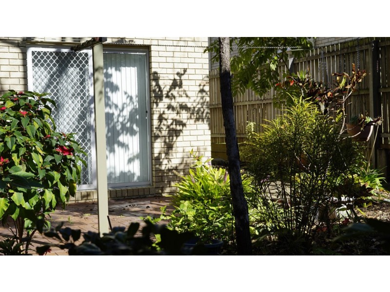 10 Vinal Street, Robertson QLD 4109