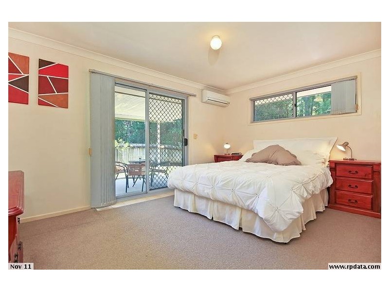 23 Greenlaw Place, Eight Mile Plains QLD 4113