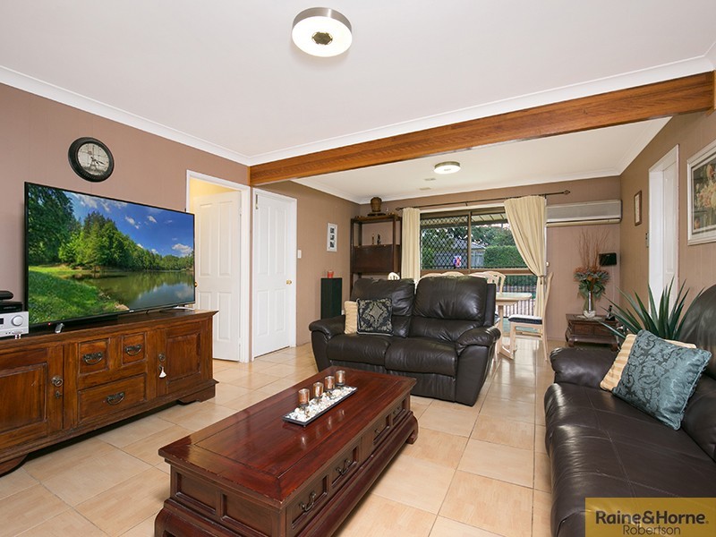 11 Cranberry Street, Eight Mile Plains QLD 4113