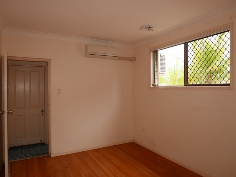 28 Fleetwood Street, Macgregor QLD 4109