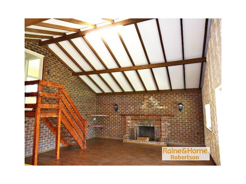 61 Doulton Street, Calamvale QLD 4116