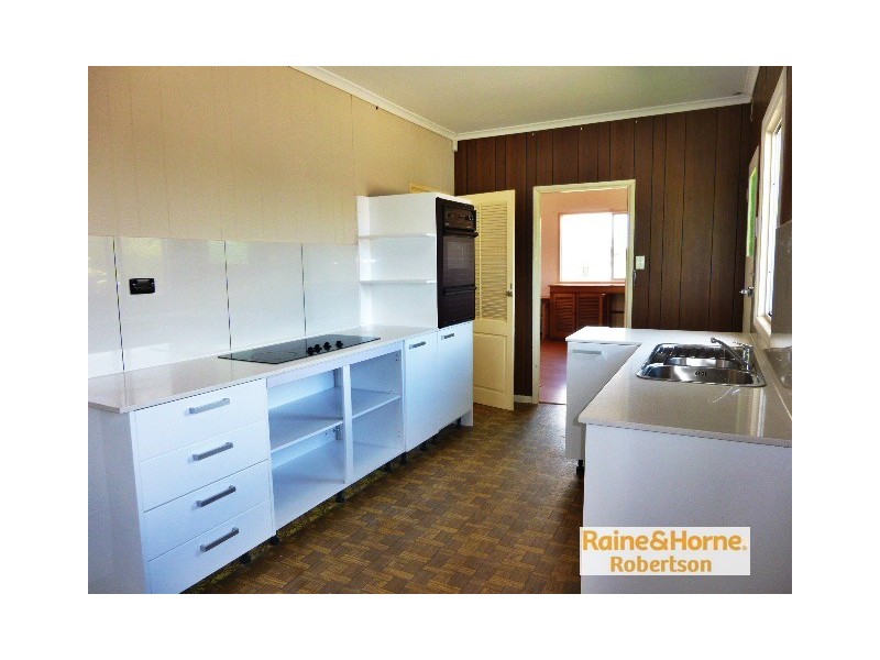 61 Doulton Street, Calamvale QLD 4116