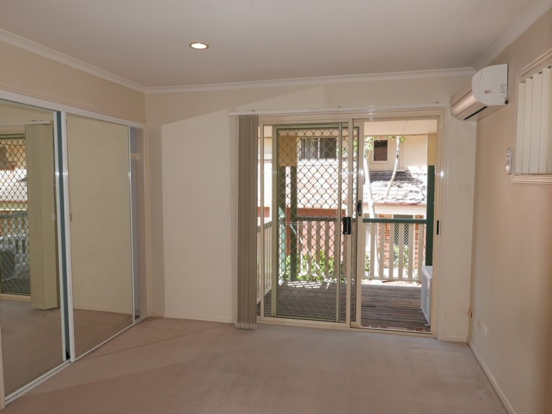 28/36 Andrew Street, Balmoral QLD 4171