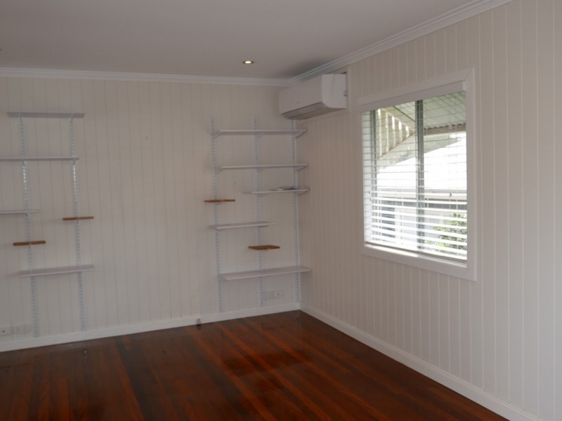 44 Gray Street, Carina QLD 4152