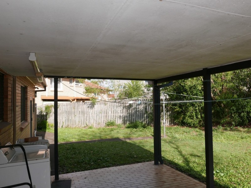 34 Grout Street, Macgregor QLD 4109