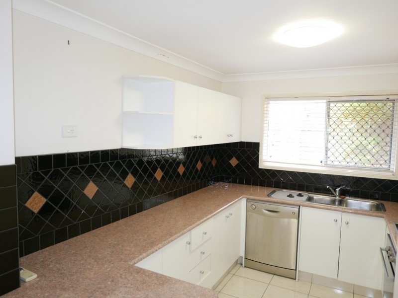 10 Eastcourt Lane, Sunnybank Hills QLD 4109