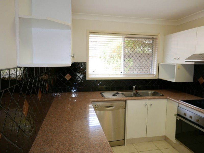 10 Eastcourt Lane, Sunnybank Hills QLD 4109