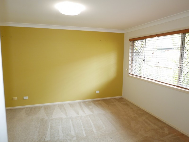 10 Eastcourt Lane, Sunnybank Hills QLD 4109