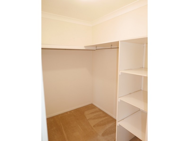 10 Eastcourt Lane, Sunnybank Hills QLD 4109