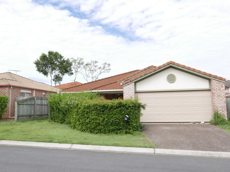 14 Magnolia Grove, Robertson QLD 4109