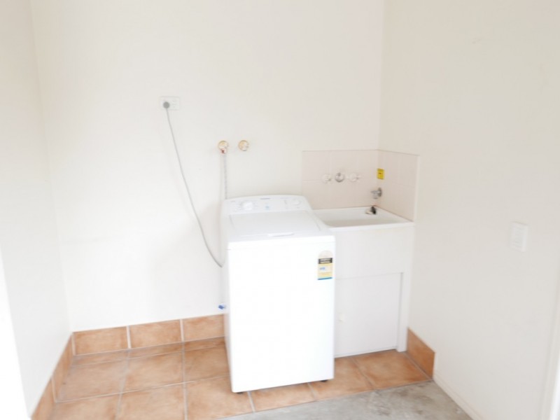 14 Magnolia Grove, Robertson QLD 4109