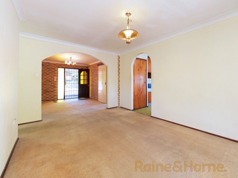 22 Warrington Street, Robertson QLD 4109