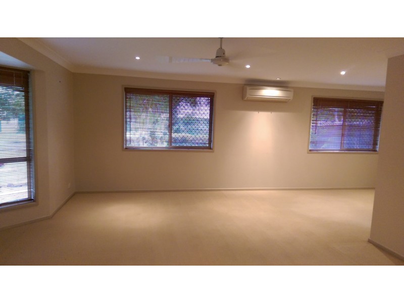 15 Benjamin Court, Cleveland QLD 4163