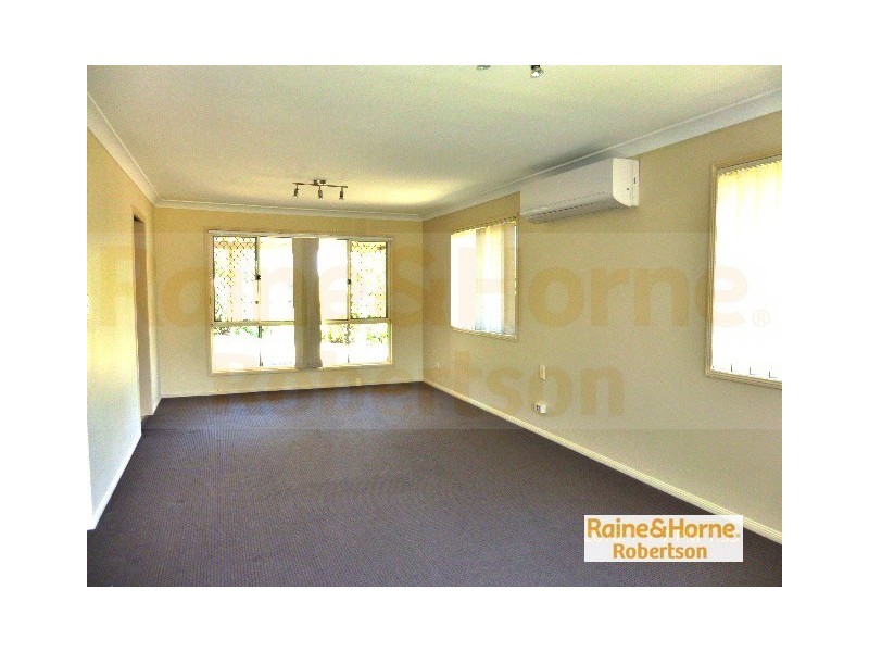 8 Panama Court, Kuraby QLD 4112