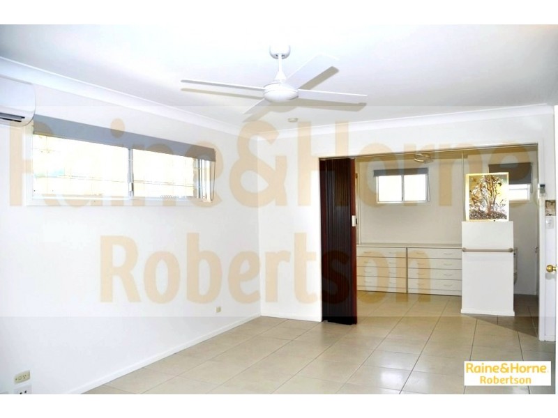 414 Mains Road, Macgregor QLD 4109