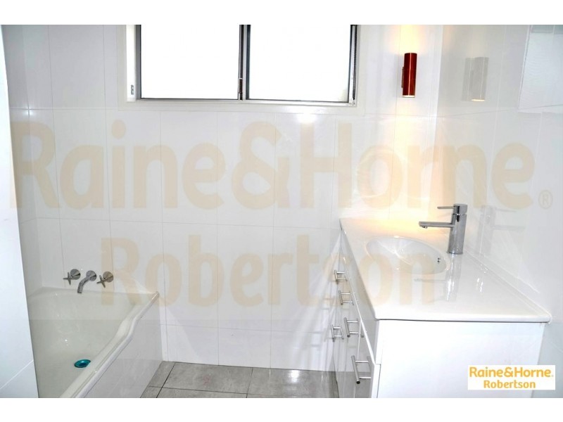 414 Mains Road, Macgregor QLD 4109