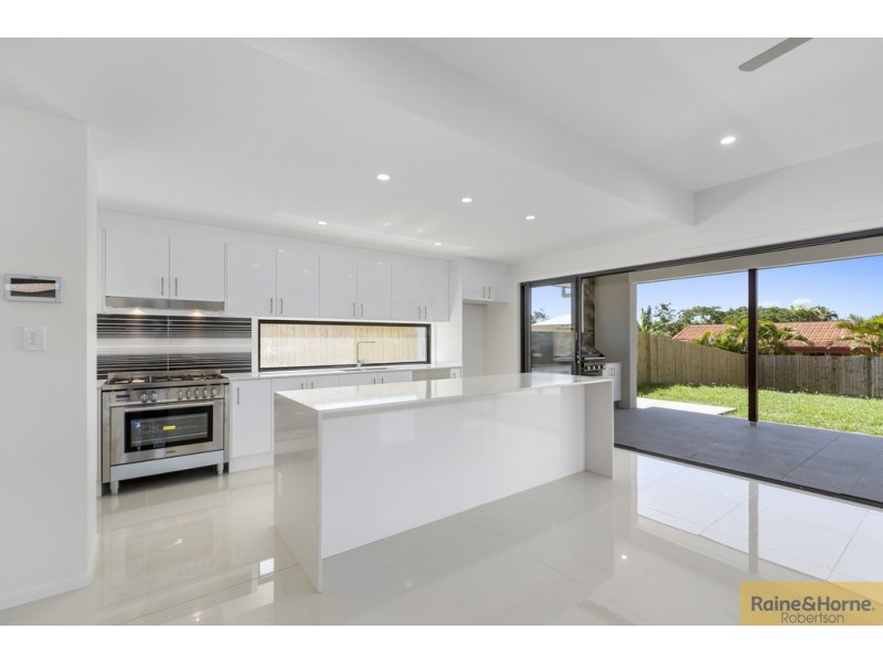 11 Pear Street, Runcorn QLD 4113