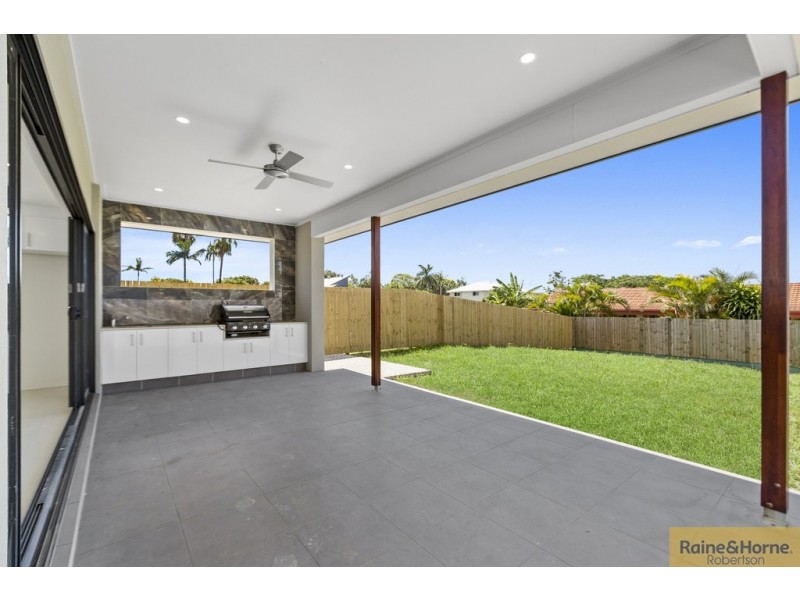 11 Pear Street, Runcorn QLD 4113