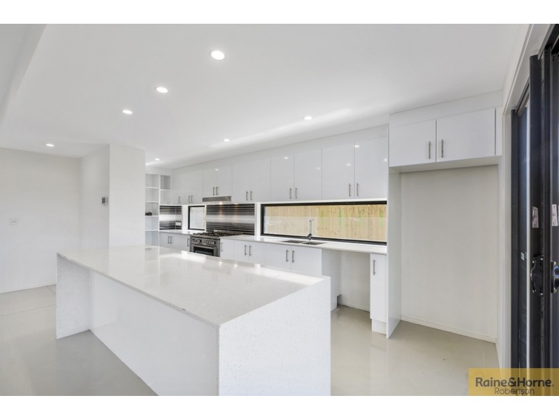 11 Pear Street, Runcorn QLD 4113