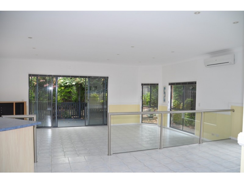 36 Central Street, Calamvale QLD 4116