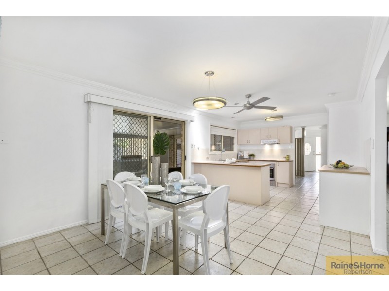 32 Paddington Crescent, Stretton QLD 4116