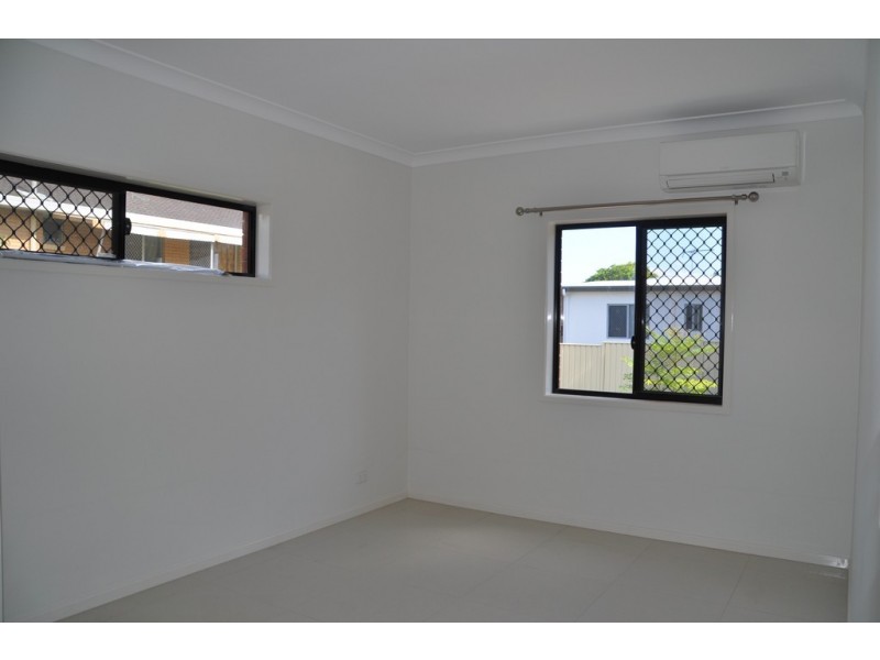 4a Marla Street, Robertson QLD 4109