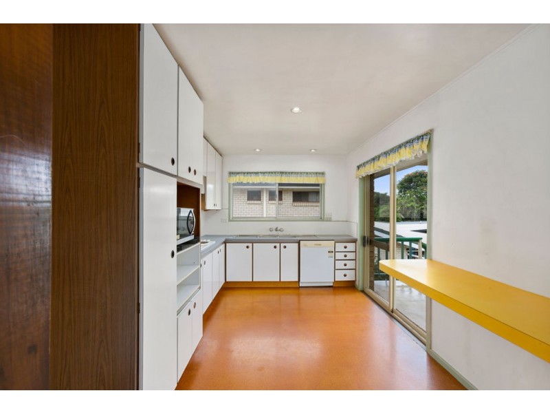 10 Epsom Street, Macgregor QLD 4109