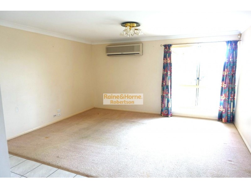 80 Chalk Street, Wulkuraka QLD 4305